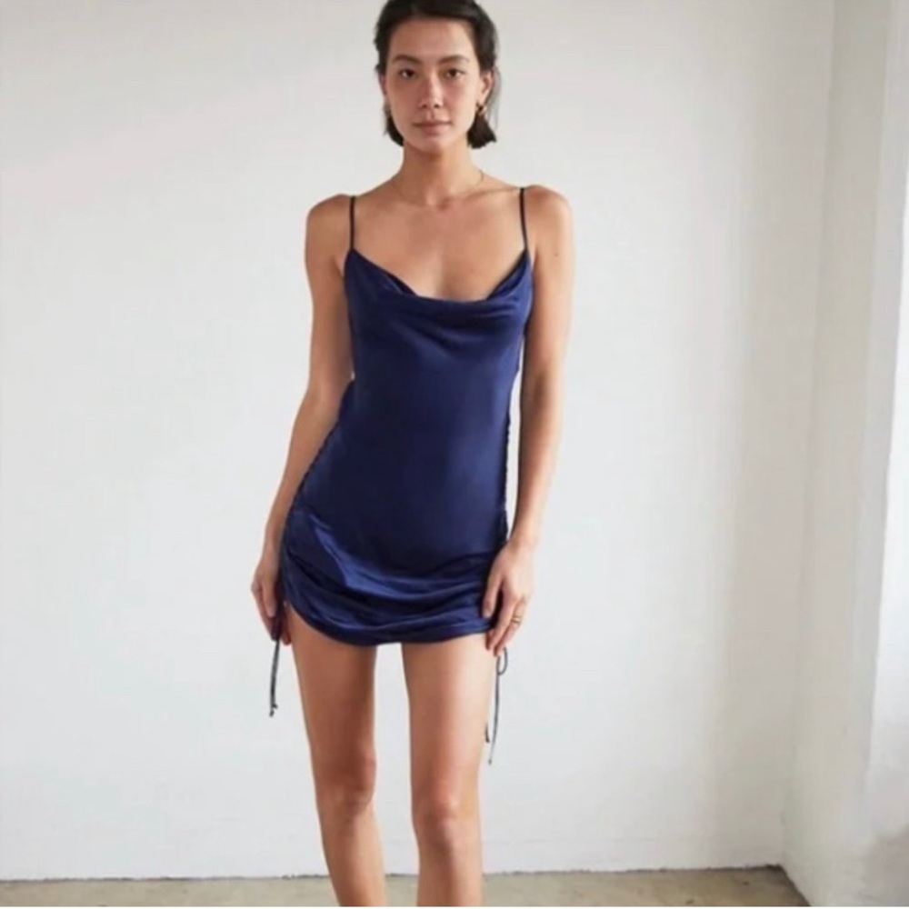 Aritzia Wilfred Only Ruched Slip Dress Navy Size Small